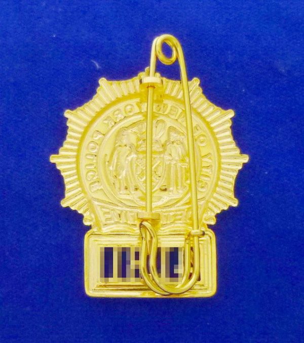 N.Y.P.D. Detective Badge New York City - Image 2